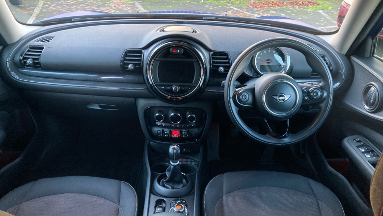 MINI Clubman 1.5 Cooper Classic 6dr Petrol Estate